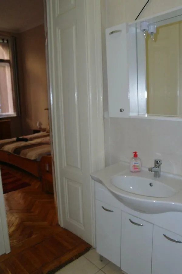 Center Hotel Szeged Apartment